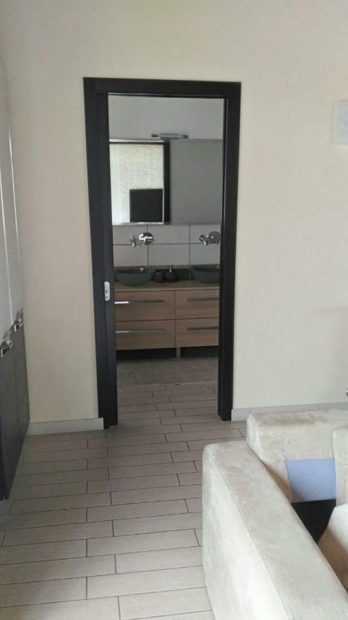 A Due Passi Da Tutto Apartment Catania Bagian luar foto